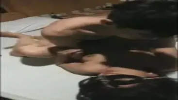 Gadis Cantik Pasrah Goyang Kasur Pacar Hot poster